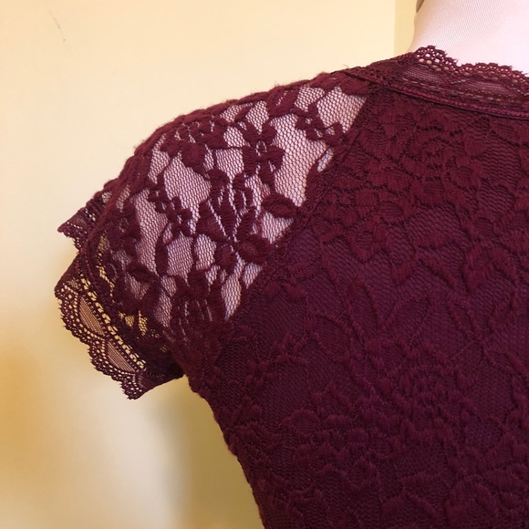 Women's Cocktail Dress - Picture 3 of 3